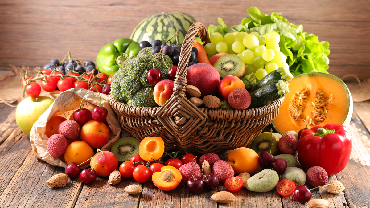 Basket of foods rich in antioxidant polyphenols